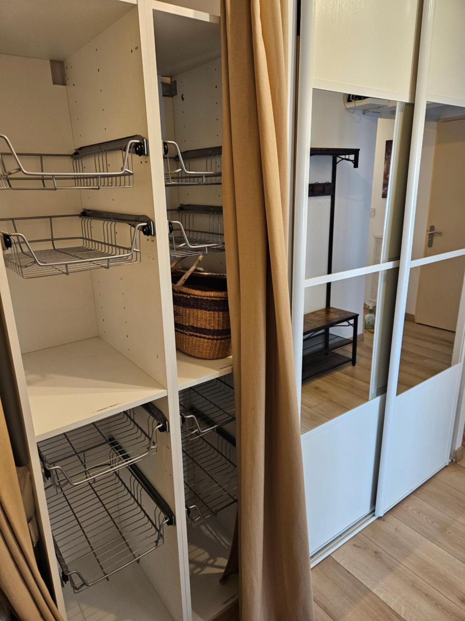 Chambre En Colocation Fille, Proche Mer, Climatisation Toulon Eksteriør billede
