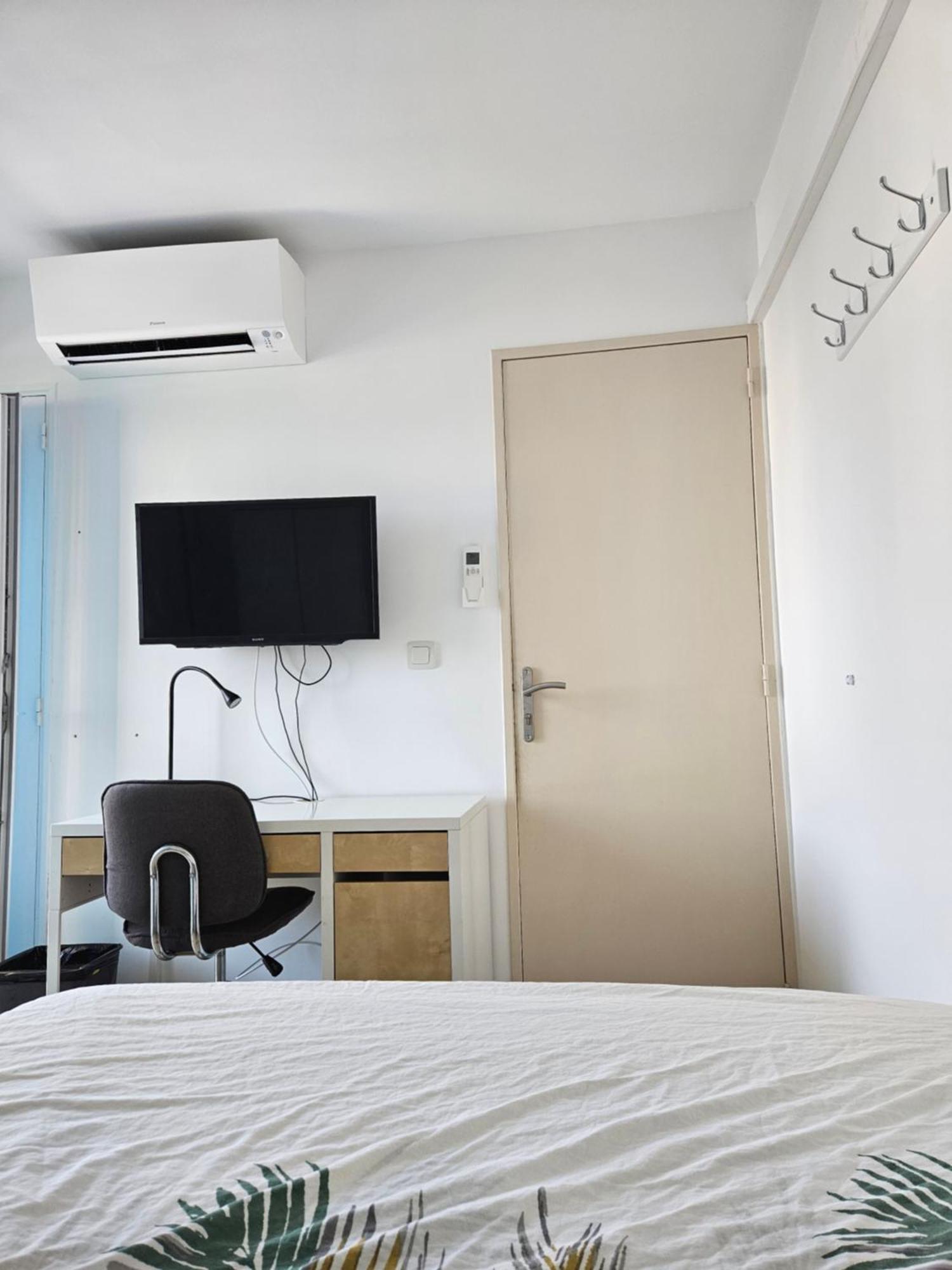 Chambre En Colocation Fille, Proche Mer, Climatisation Toulon Eksteriør billede