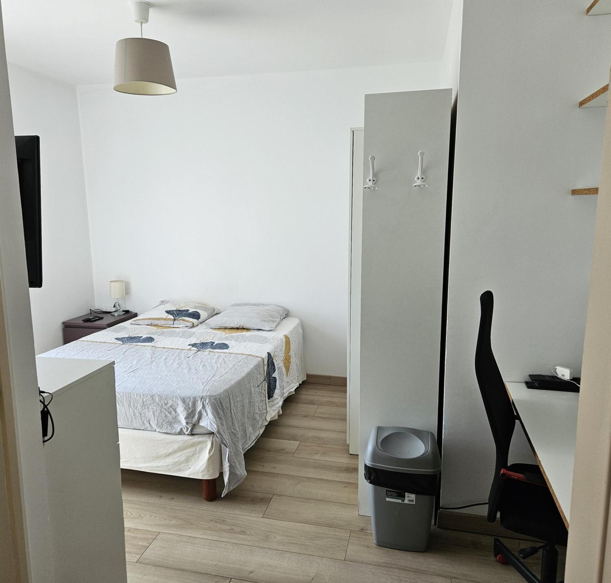 Chambre En Colocation Fille, Proche Mer, Climatisation Toulon Eksteriør billede